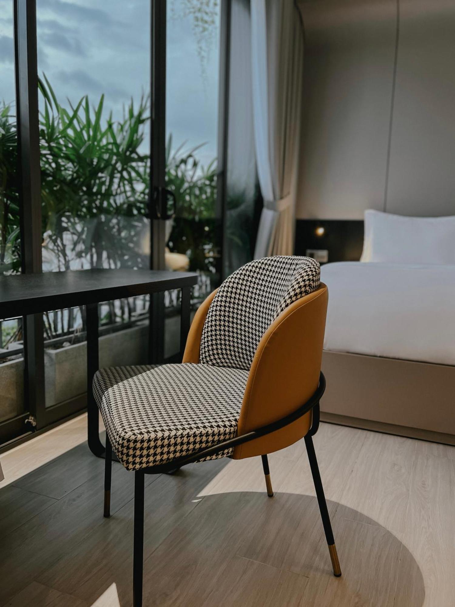 The Concept Hotel Hcmc- District 1 Хошимин Екстериор снимка