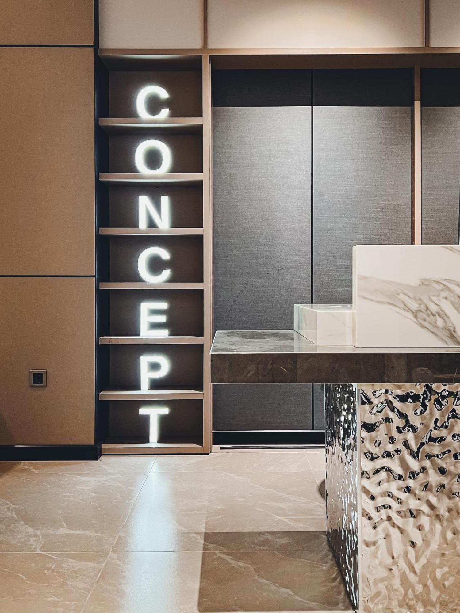 The Concept Hotel Hcmc- District 1 Хошимин Екстериор снимка
